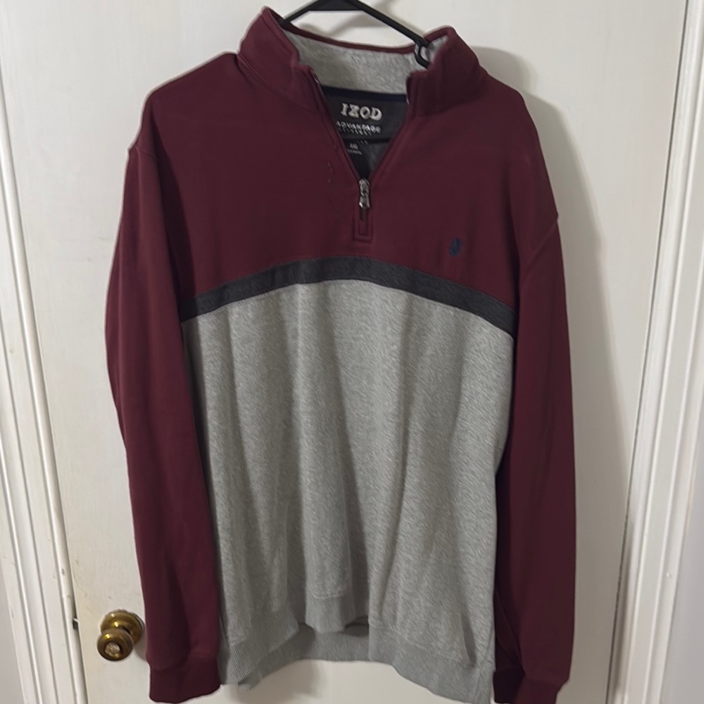 IZOD Burgundy and Gray Pullover